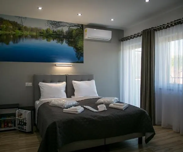 酒店 Mazury & 姆拉哥沃