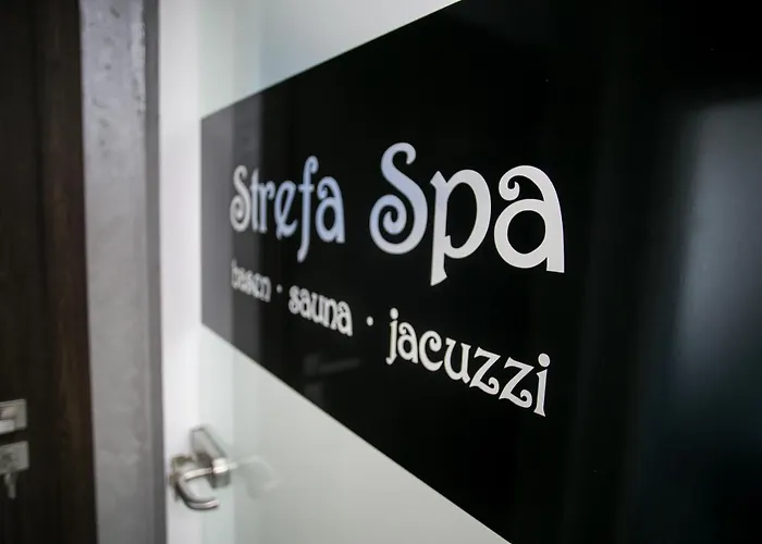 酒店 Mazury & 姆拉哥沃